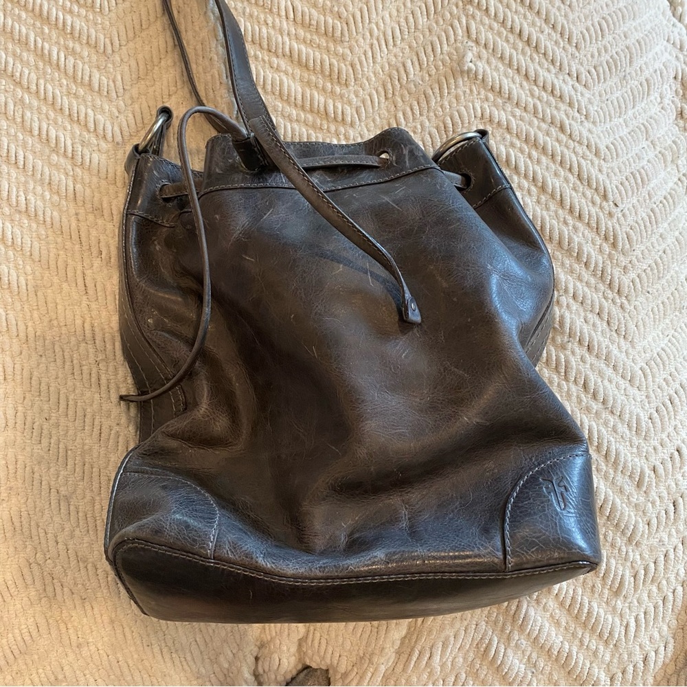 FRYE Hobo Grey Leather Bucket Bag